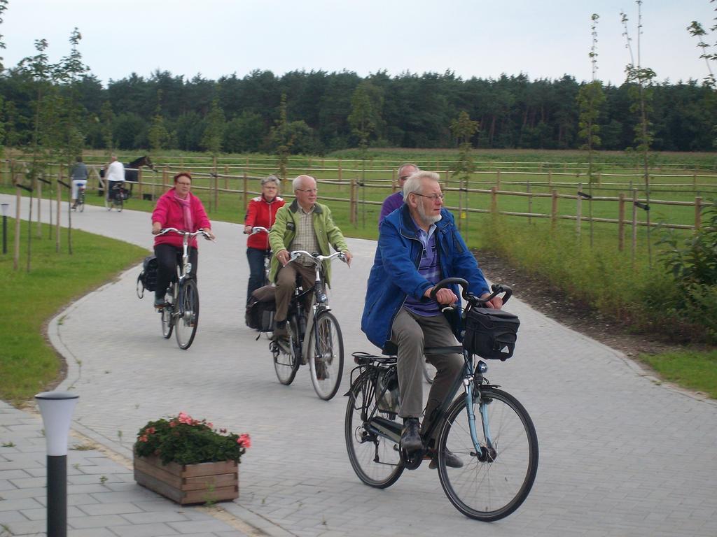 Horsetellerie Rheezerveen Hardenberg Bagian luar foto
